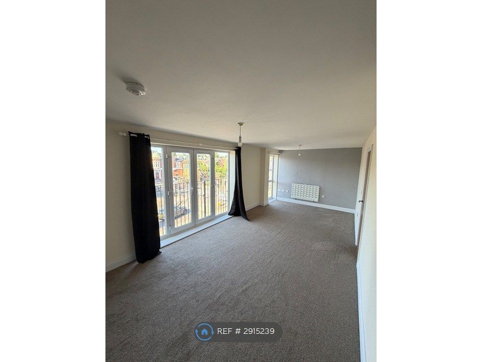 Property photo 2 of 8 Living Room