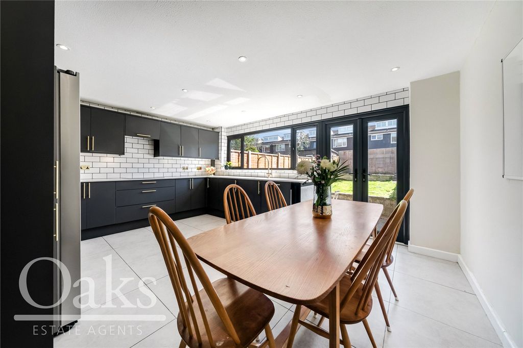 Property photo 1 of 12 Picture No. 09