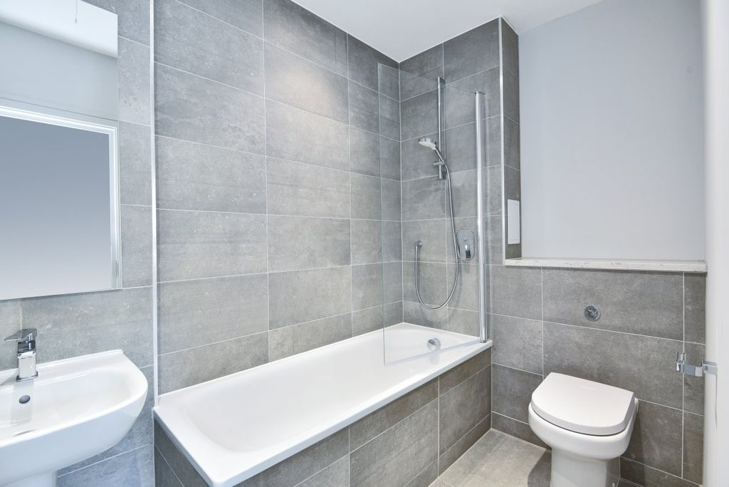 Property photo 3 of 7 333379 (6)