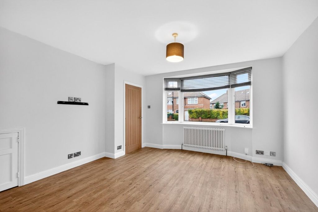 Property photo 2 of 20 Pnmb0844.Jpg