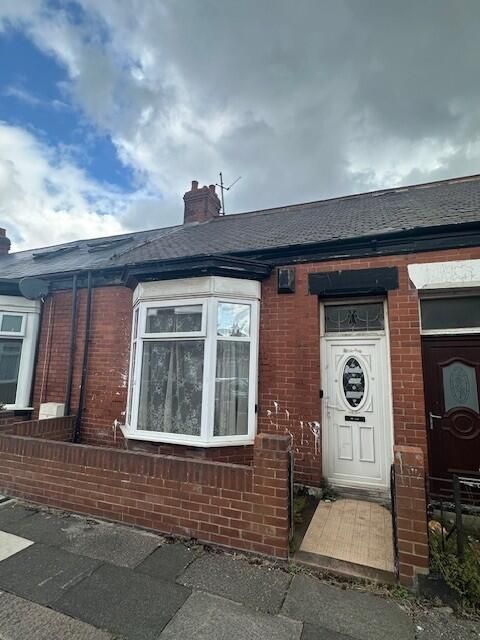 Property photo 1 of 12