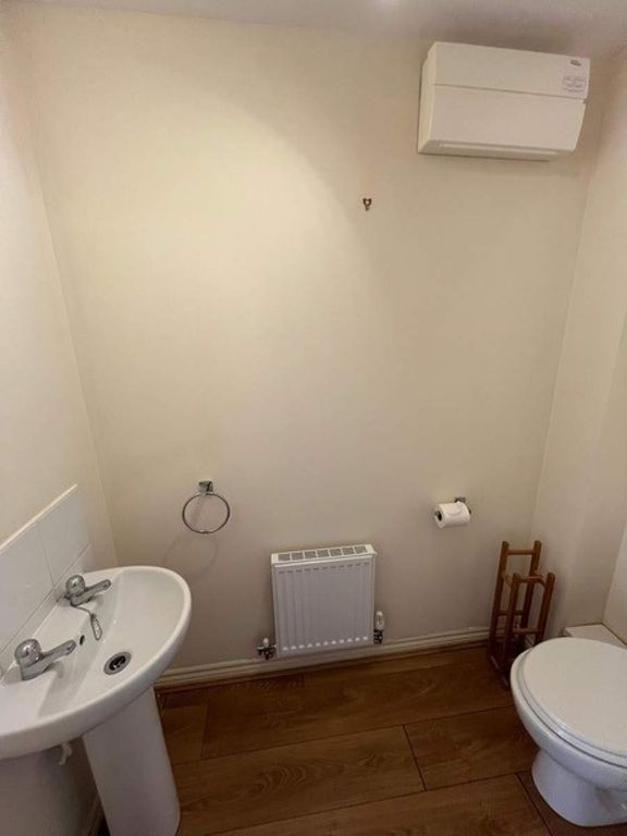 Property photo 3 of 5 WC