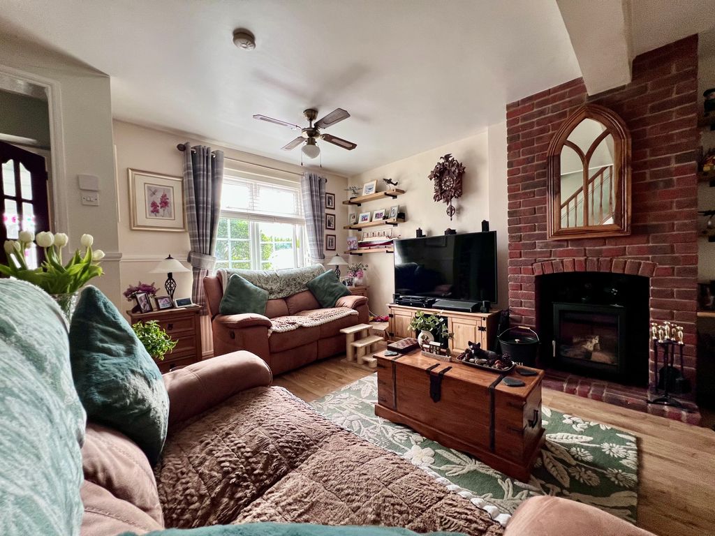 Property photo 3 of 15