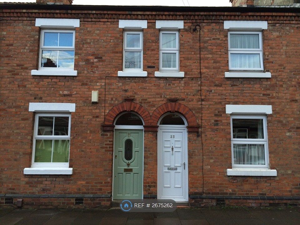 Property photo 1 of 12