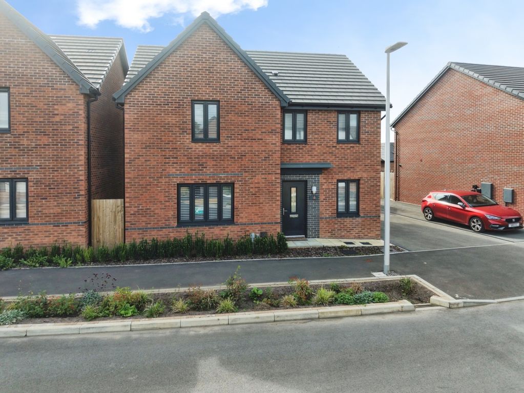 Property photo 2 of 33 5538574