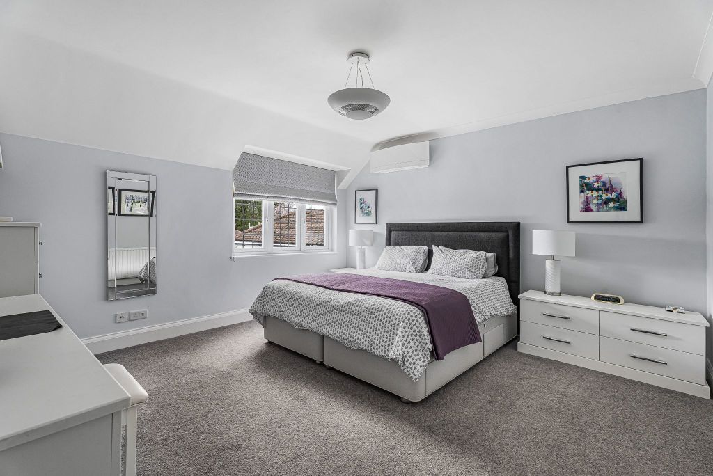 Additional image 20 of 4 bed detached house for saleGeorges Wood Road, Brookmans Park, Hatfield AL9