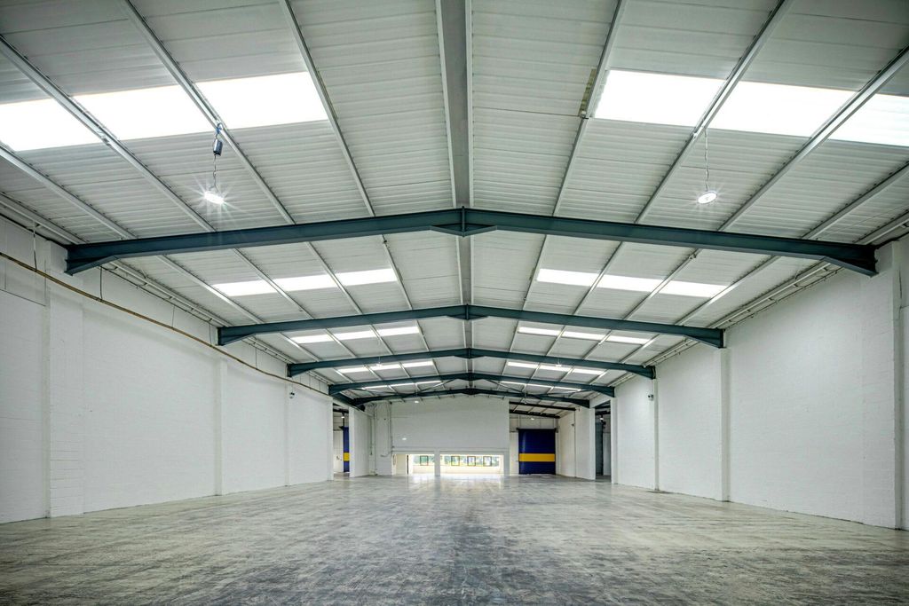 Property photo 3 of 8 4.Jpg