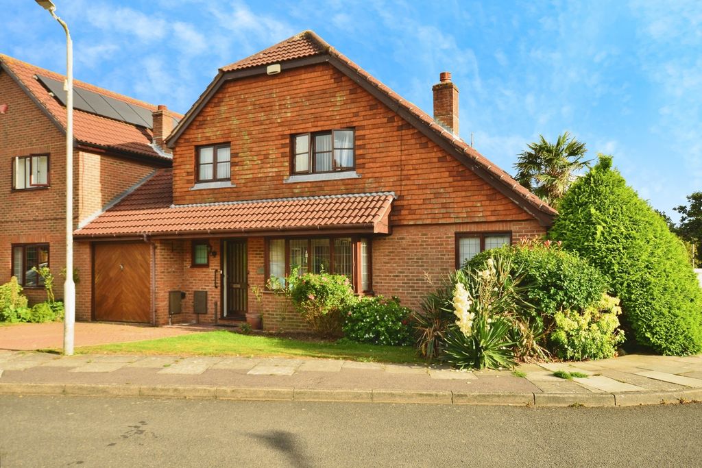 Property photo 1 of 17 Front
