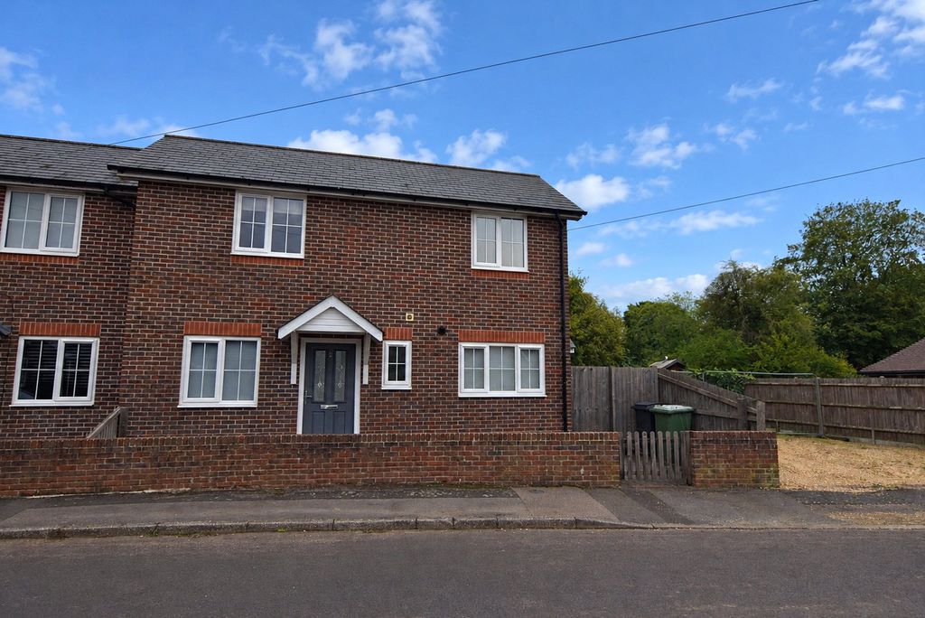 Property photo 1 of 11 External