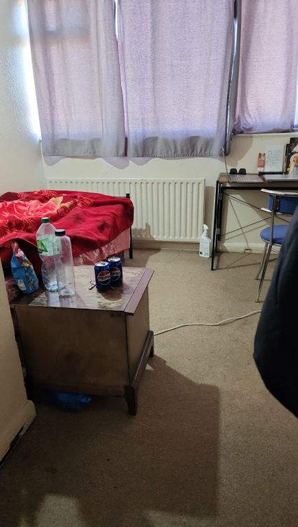 Property photo 2 of 3