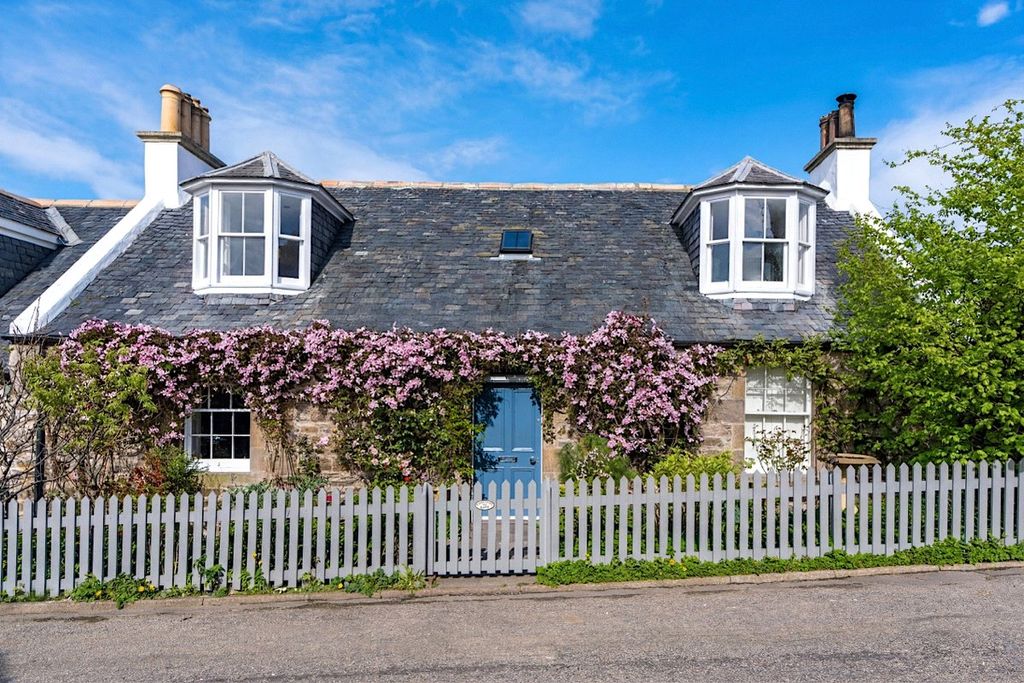 Property photo 1 of 13 Front Elevation