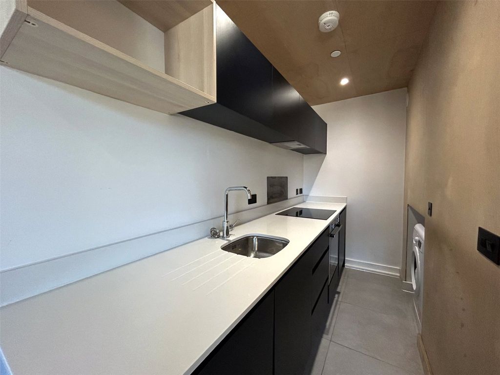 Additional image 4 of 2 bed flat to rent7 Spinners Way, Manchester M15