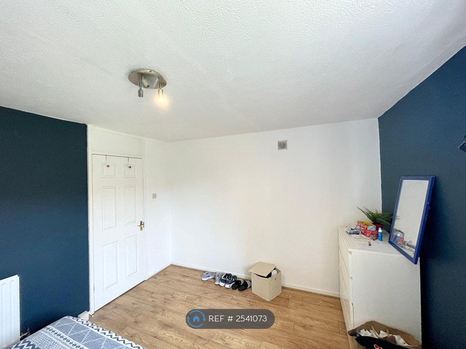 Property photo 1 of 26