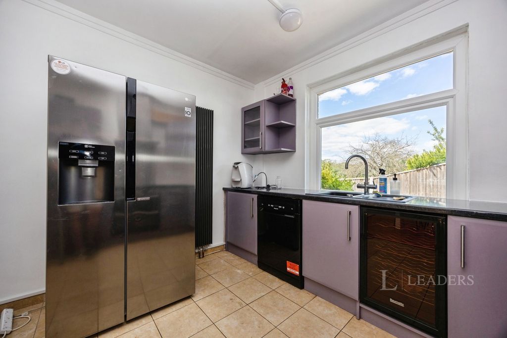 Property photo 2 of 20 Pbox-Img.Jpg