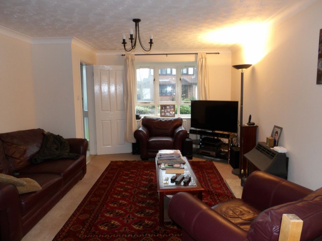 Property photo 2 of 6