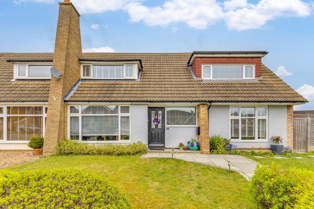 Property photo 1 of 43