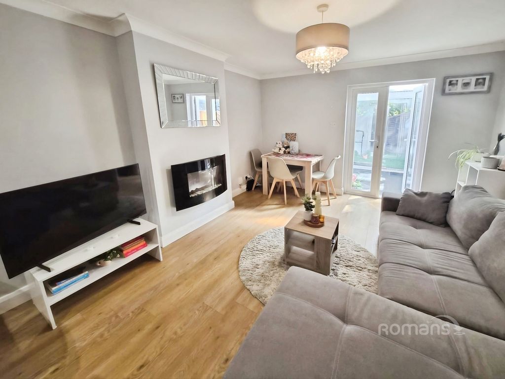 Property photo 2 of 17 Pbox-Img.Jpg