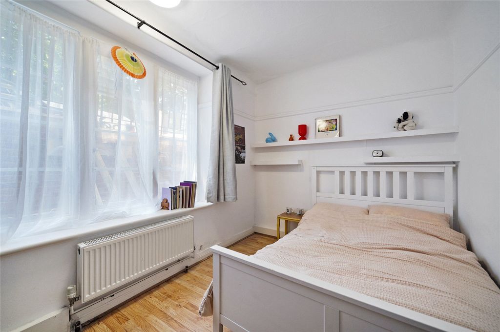 Property photo 3 of 13 Picture No. 08