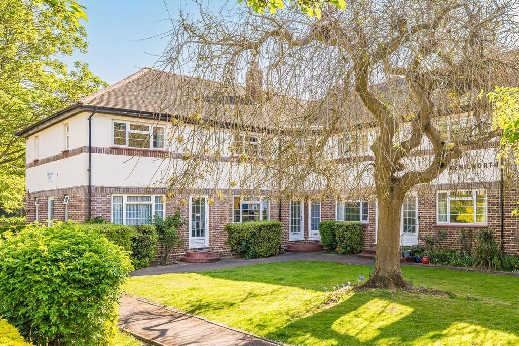 Property photo 1 of 6