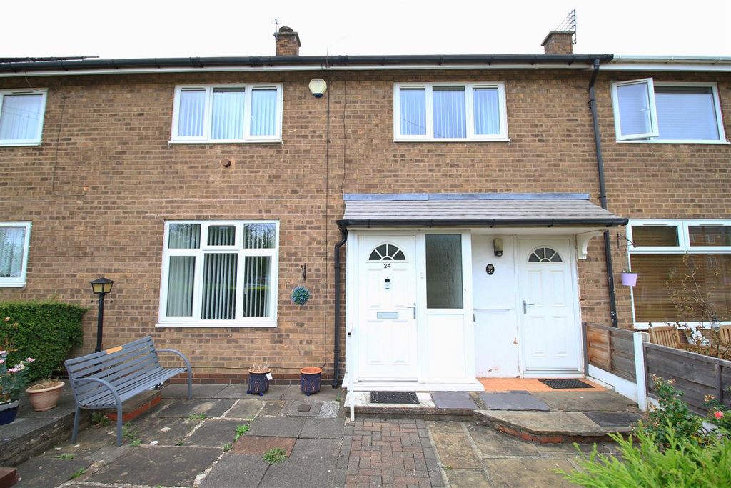 Property photo 1 of 14 External Front Aspect .Jpg