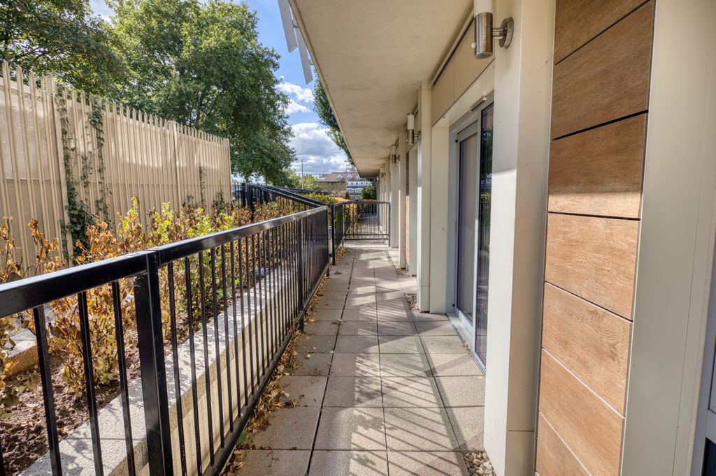 Property photo 2 of 26