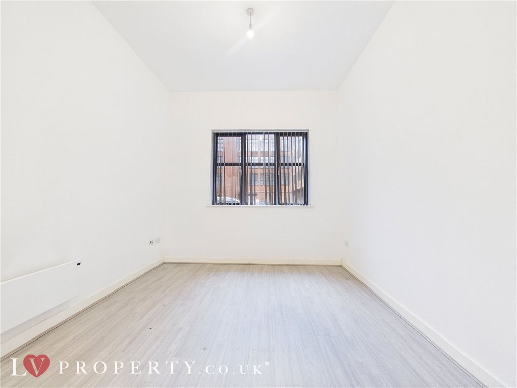 Property photo 2 of 13 Picture No. 02