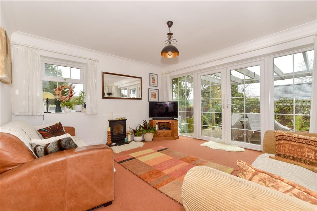 Property photo 1 of 14 Living Area