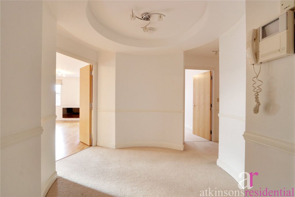 Property photo 3 of 25 Picture No. 23