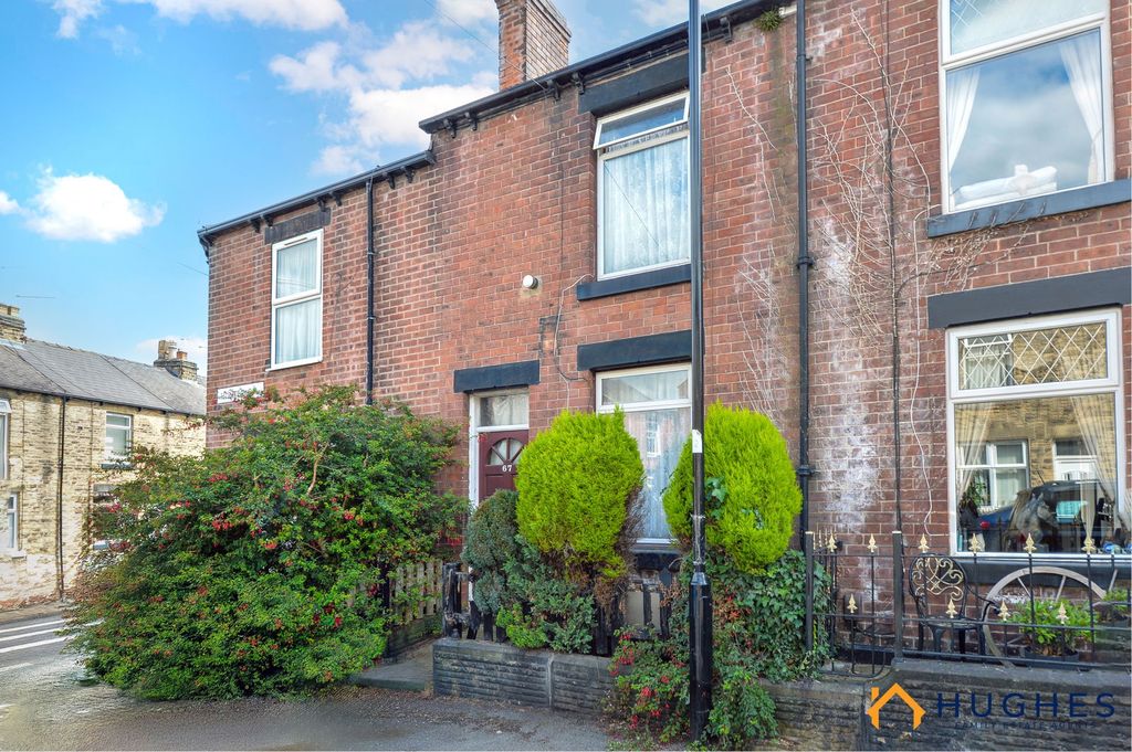 Property photo 1 of 16