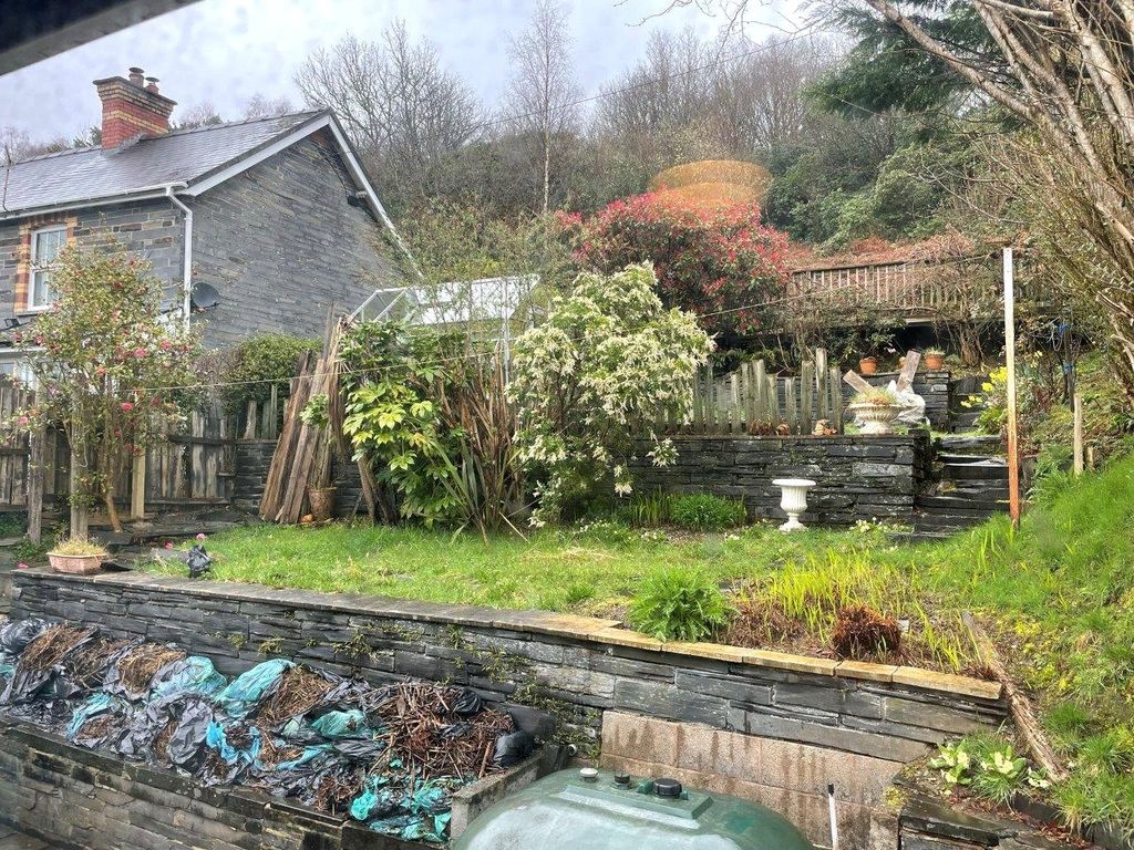 Property photo 2 of 14 Picture No. 02