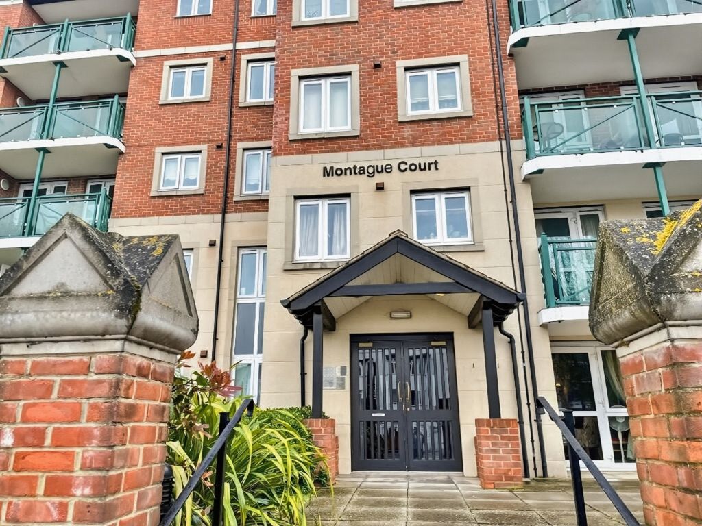 Property photo 2 of 18