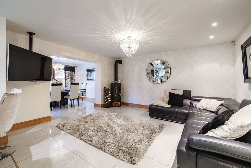 Additional image 13 of 6 bed detached house for saleAber Llwchwr, Llangennech SA14