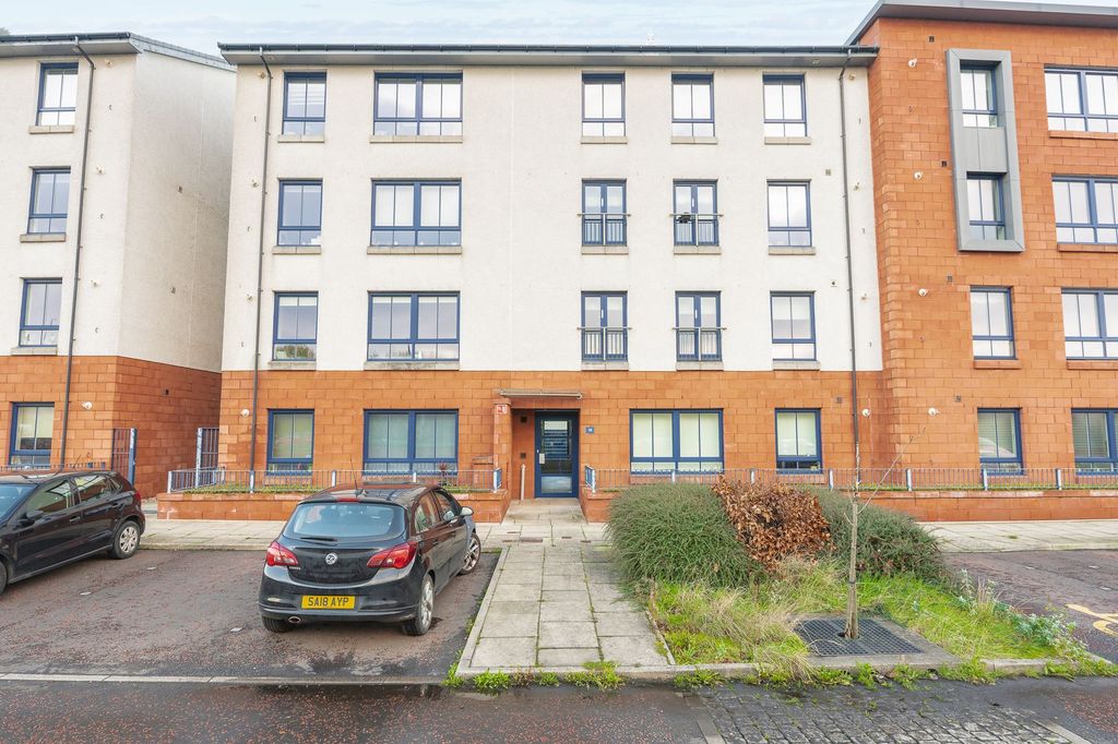 Property photo 1 of 23