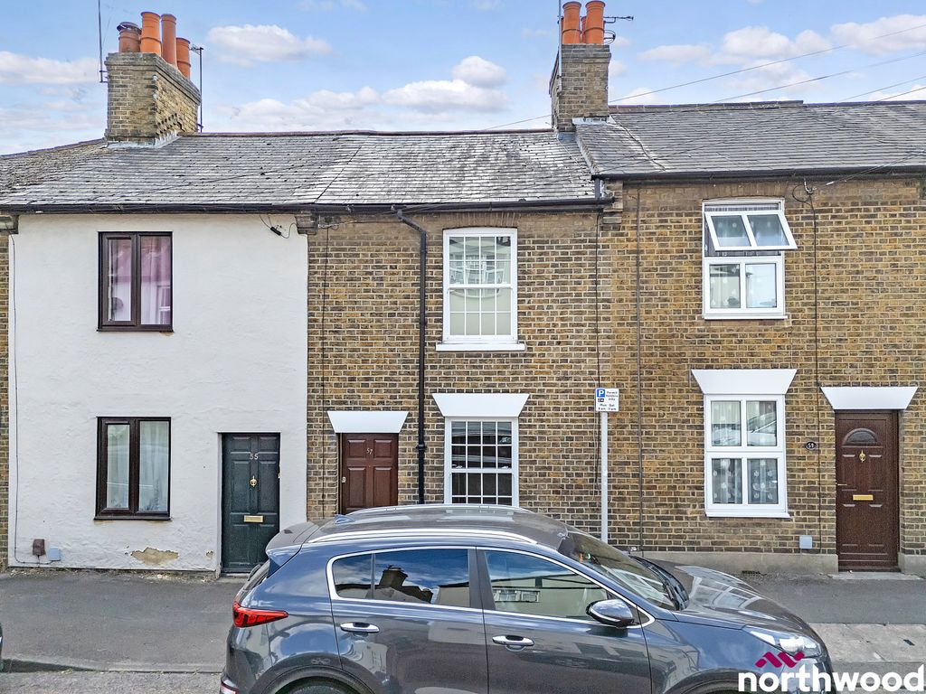 Property photo 2 of 18