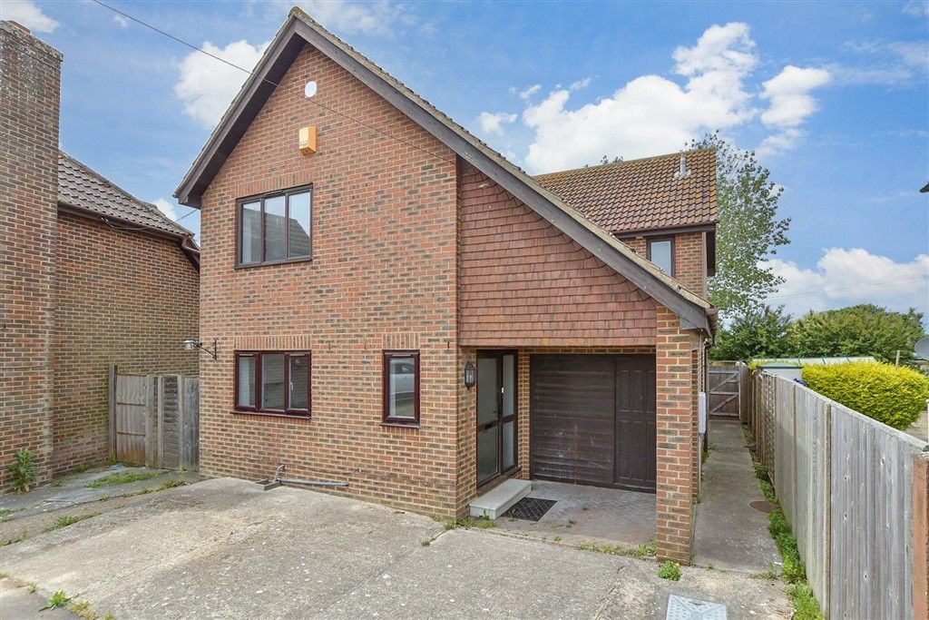 Property photo 1 of 19 External (Web)