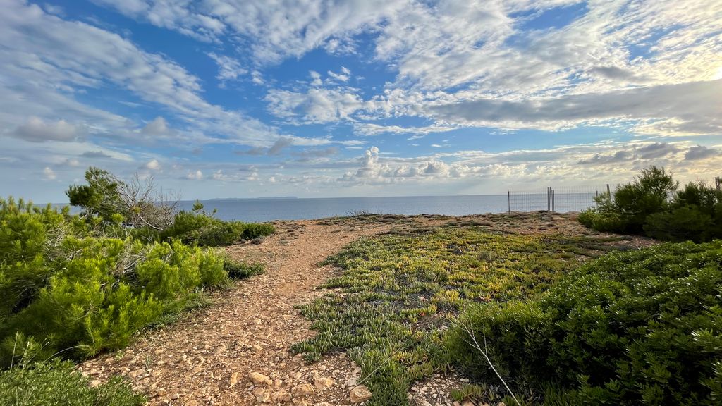 Property photo 3 of 7 04 Plot Inwards.Jpg