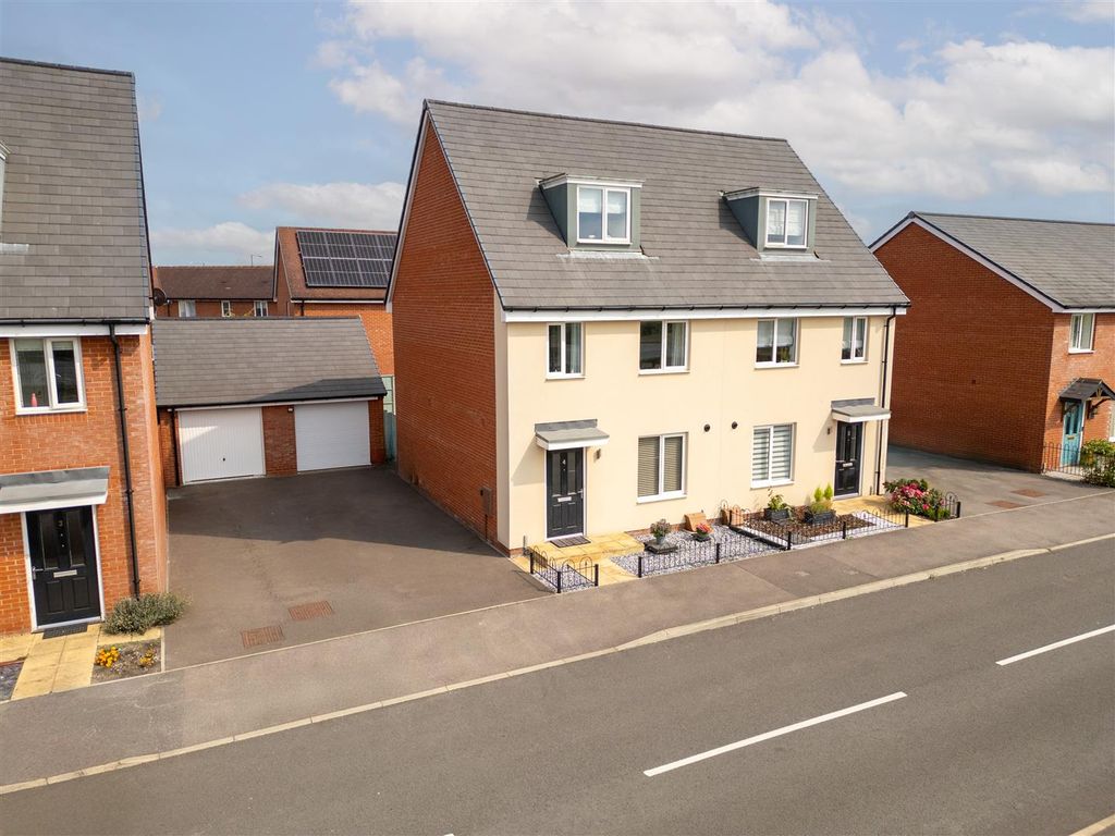 Property photo 1 of 19 Dji_0598-Hdr.Jpg
