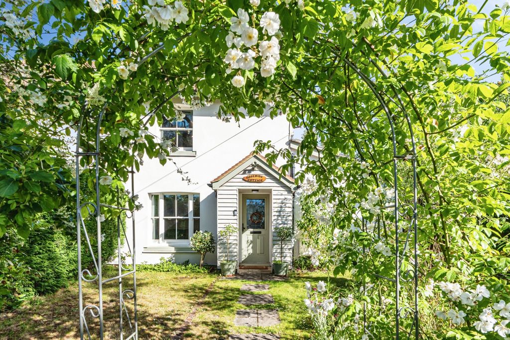 Property photo 1 of 20