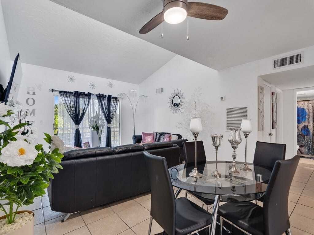 Property photo 3 of 31 <Alttext/>