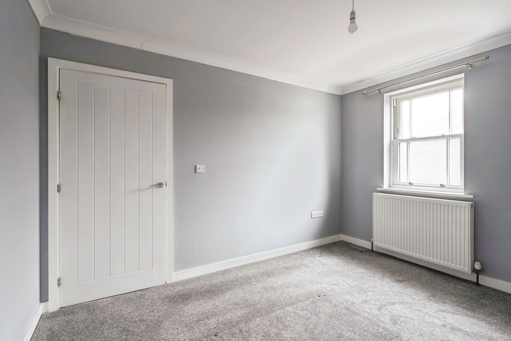 Property photo 3 of 15 Pbox-Img.Jpg