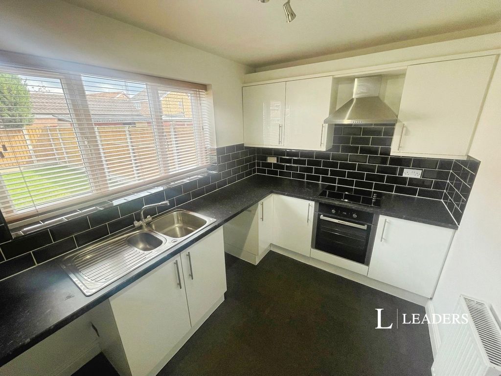 Property photo 3 of 9 Pbox-Img.Jpg