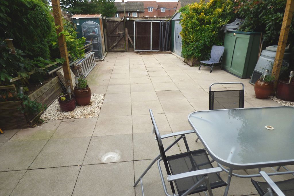 Property photo 2 of 9