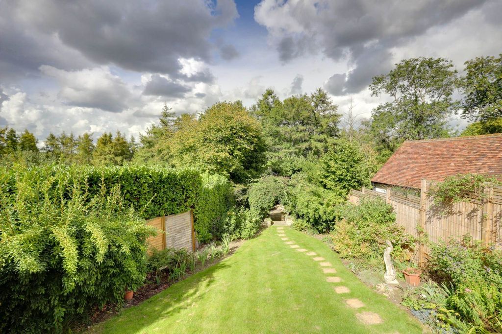 Property photo 2 of 13