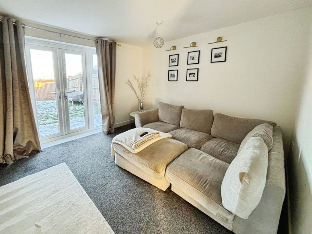 Property photo 2 of 13 Pbox-Img.Jpg