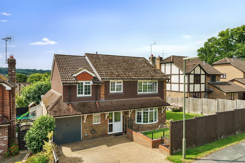 Property photo 1 of 19