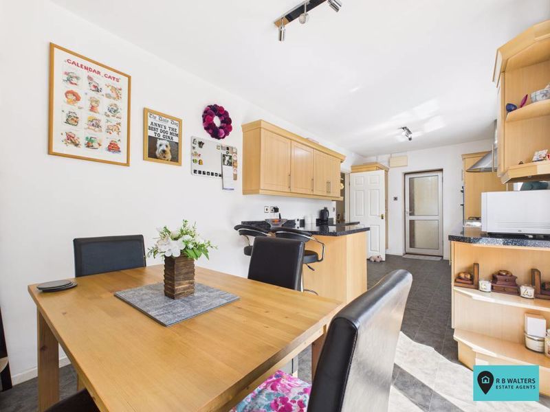 Property photo 2 of 17 Kitchen/Diner