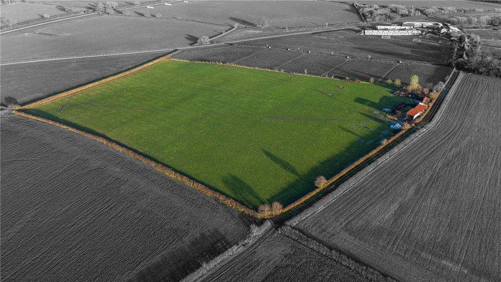 Property photo 1 of 8 Picture No. 05