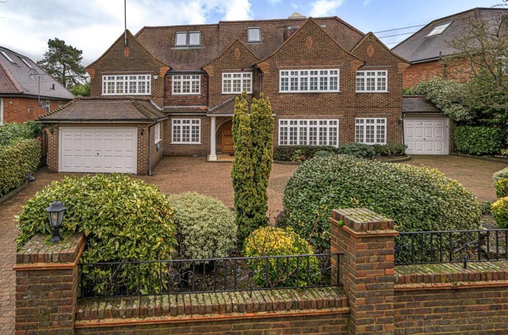 Additional image 14 of 8 bed detached house to rentGrange Avenue, London N20
