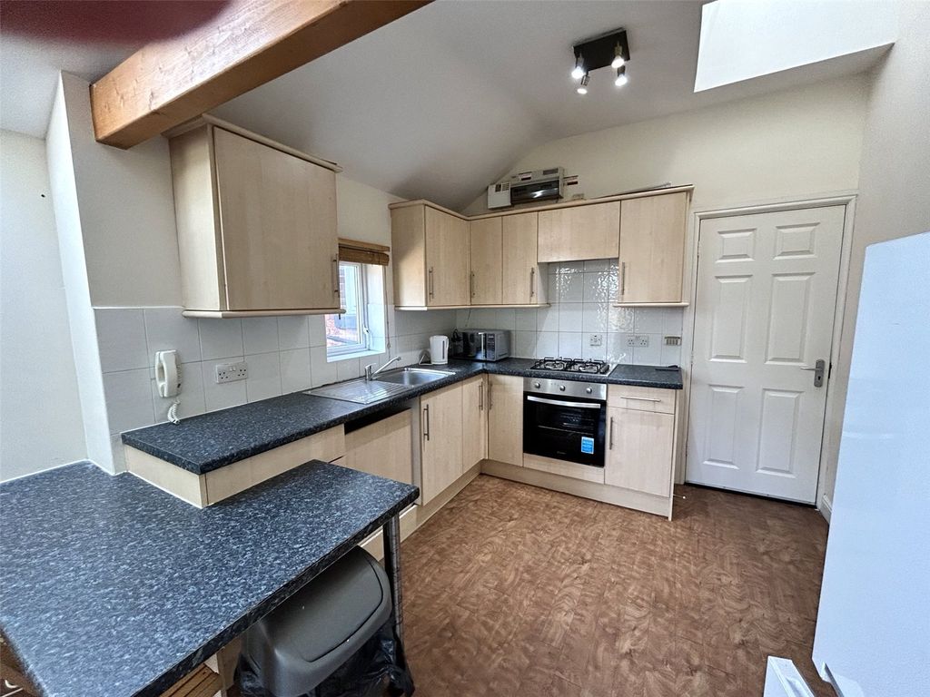 Property photo 3 of 11 Picture No. 09