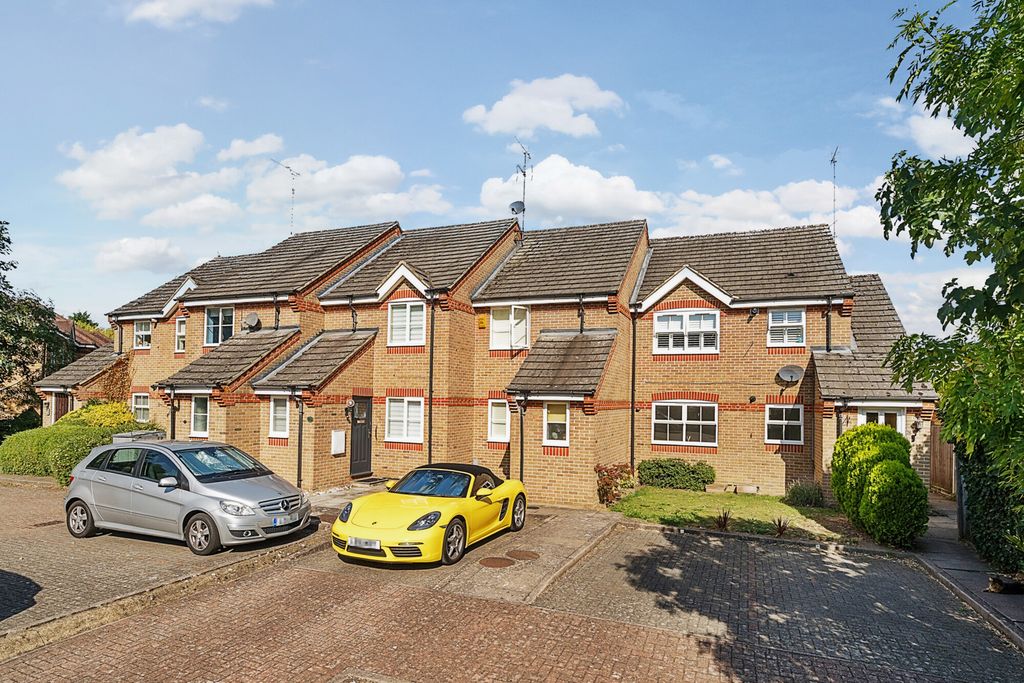 Property photo 1 of 20 1340129-1-6899B1c...